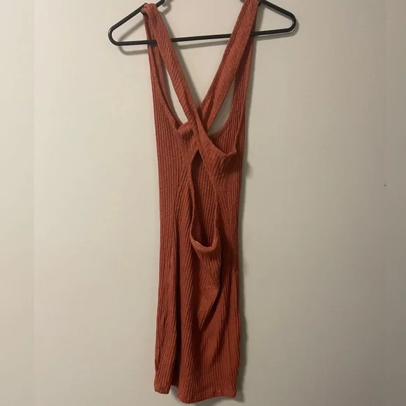 ✨4 items for $15✨ COTTON ON Dress - Picture 3 of 3